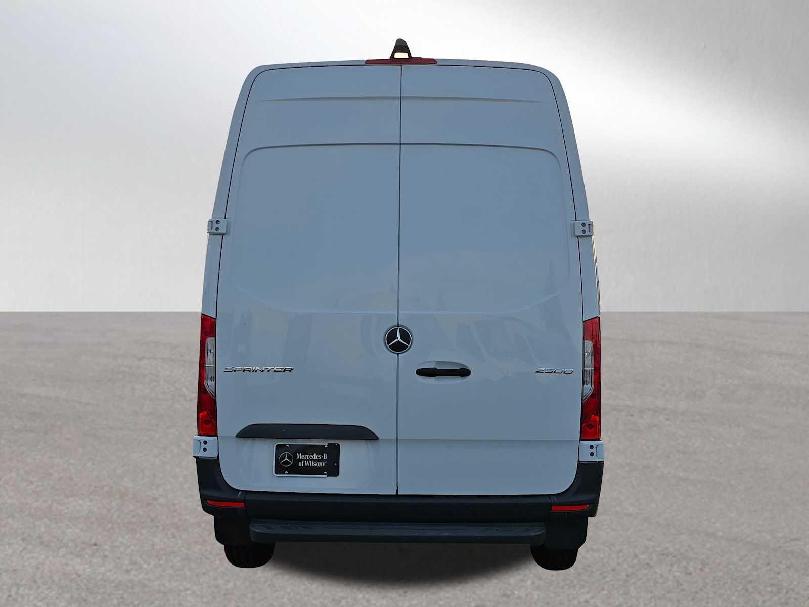2025 Mercedes-Benz Sprinter 2500 Standard Roof I4 Diesel 144" RWD