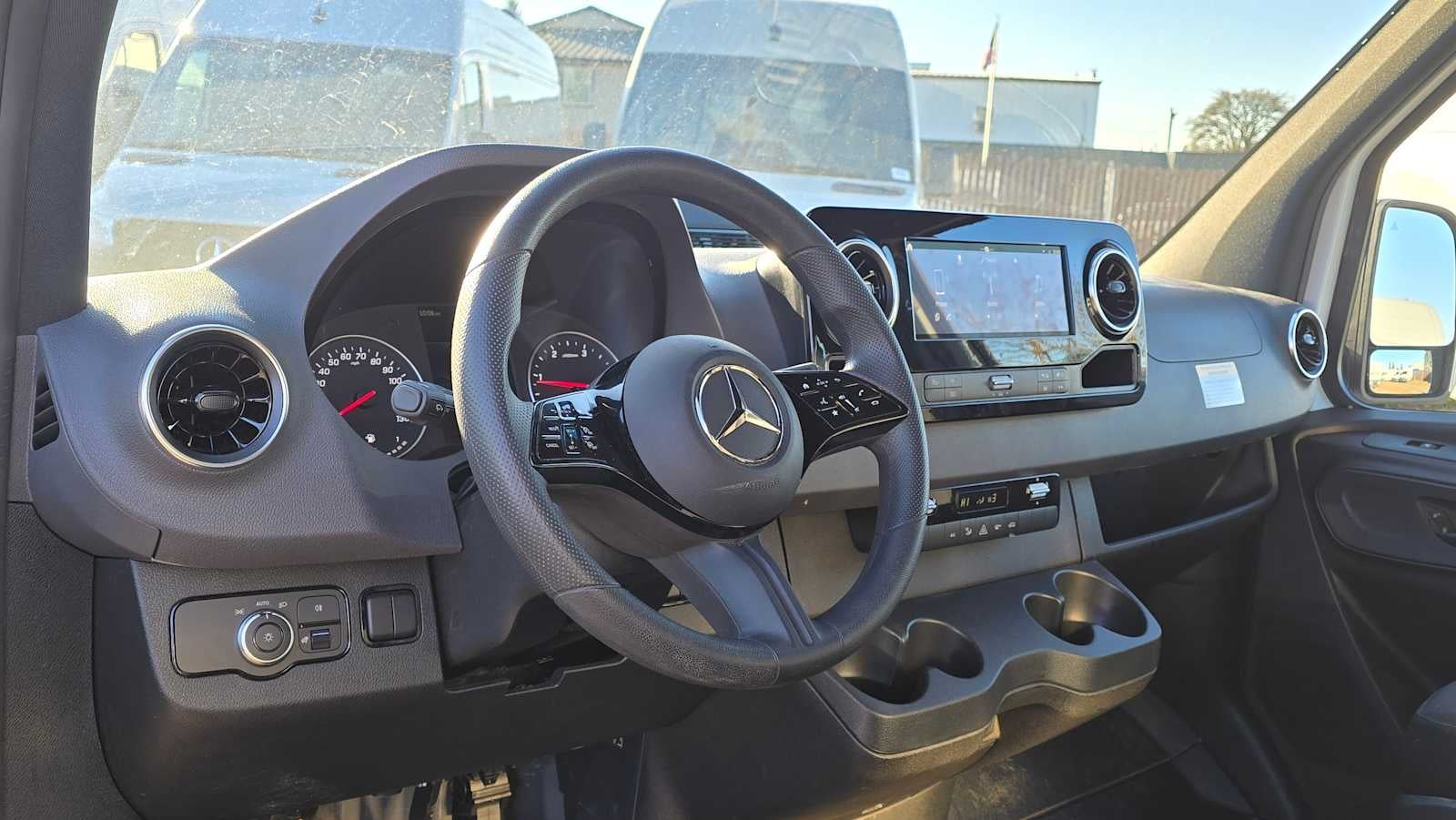 2025 Mercedes-Benz Sprinter 2500 High Roof I4 Diesel 170" RWD