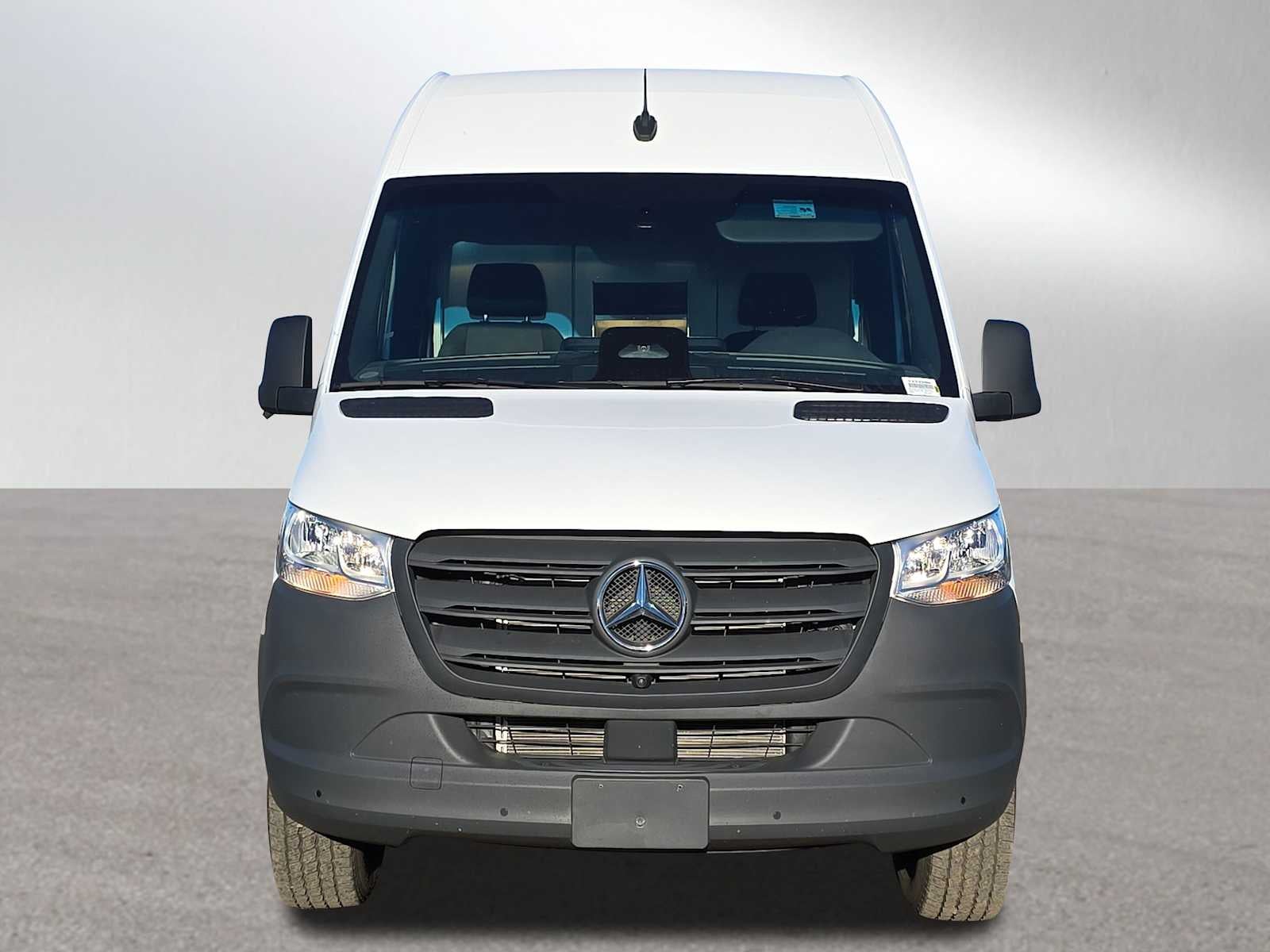 2025 Mercedes-Benz Sprinter 2500 High Roof I4 Diesel 170" RWD