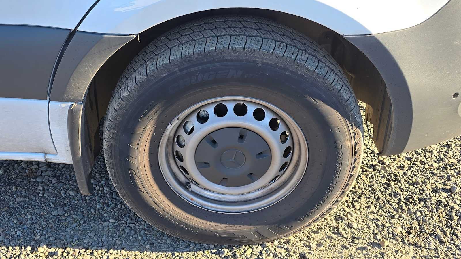 2025 Mercedes-Benz Sprinter 2500 High Roof I4 Diesel 170" RWD