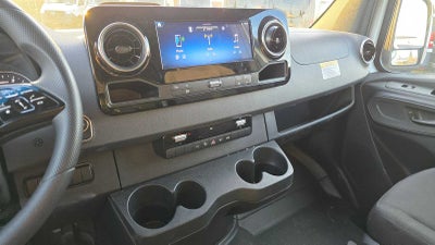 2025 Mercedes-Benz Sprinter 2500 High Roof I4 Diesel 170" RWD