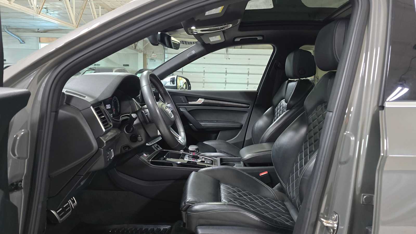 2023 Audi SQ5 Premium Plus