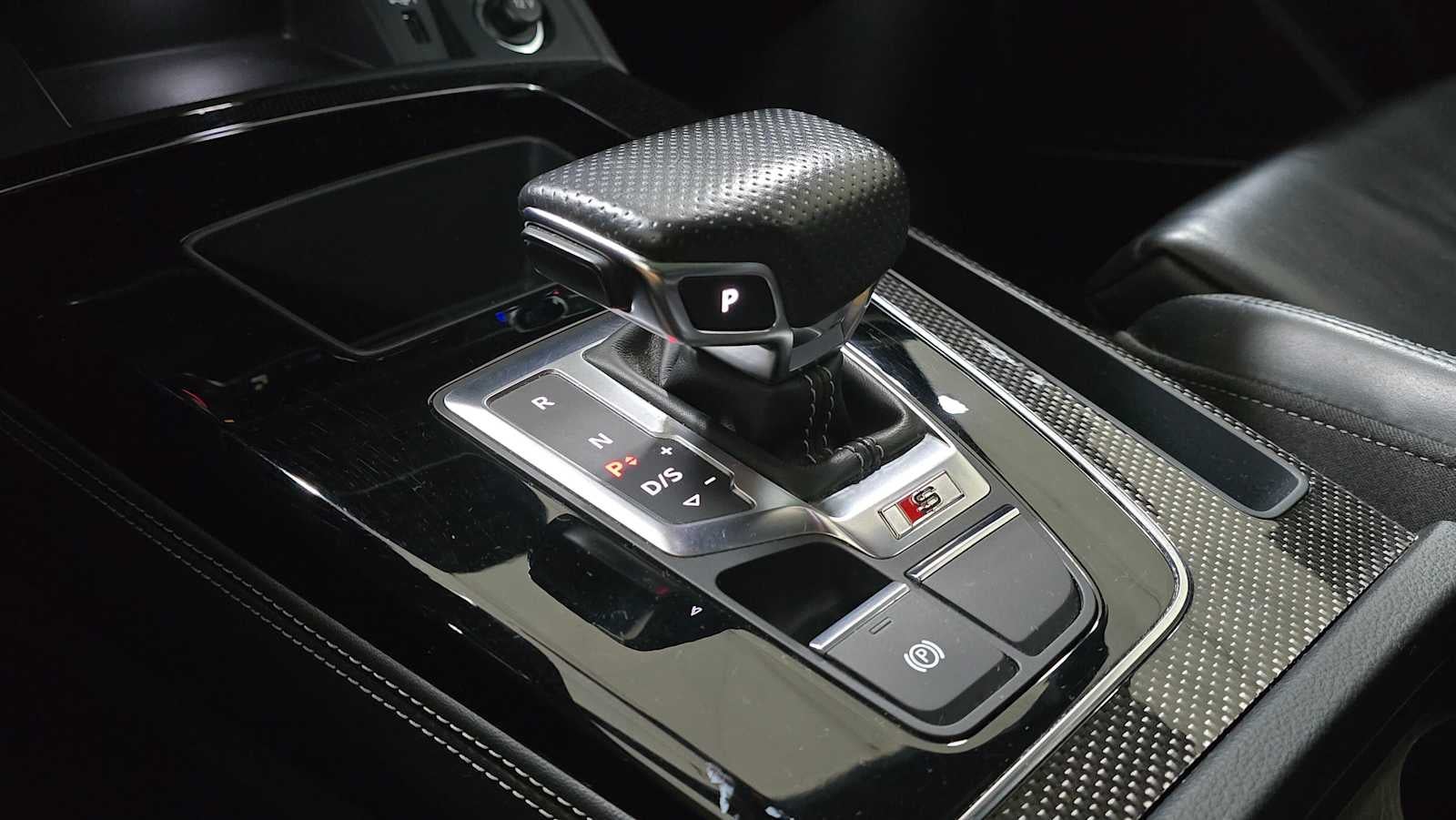 2023 Audi SQ5 Premium Plus