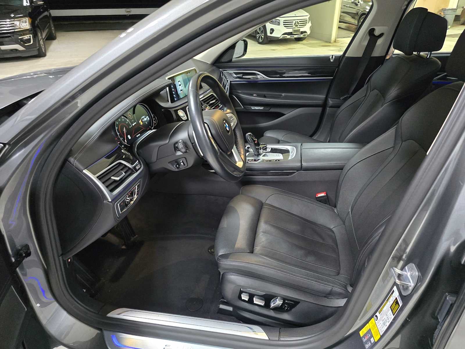 2018 BMW 7 Series 740e xDrive iPerformance