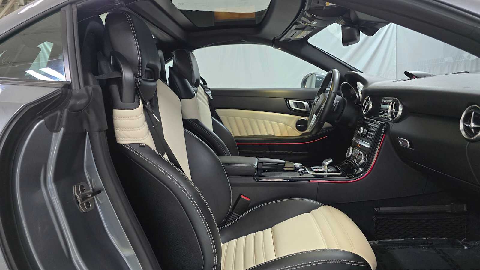 2016 Mercedes-Benz SLK SLK 300