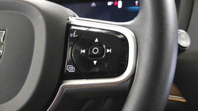 2023 Volvo XC90 Plus