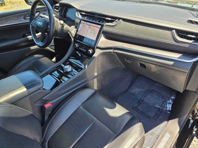 2022 Jeep Grand Cherokee Overland