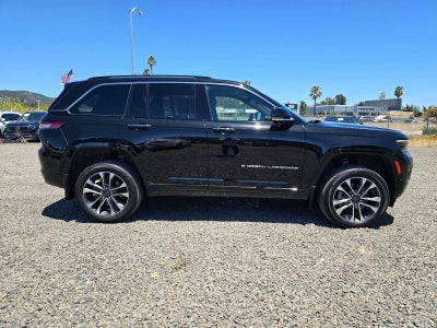 2022 Jeep Grand Cherokee Overland