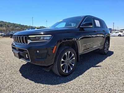 2022 Jeep Grand Cherokee Overland
