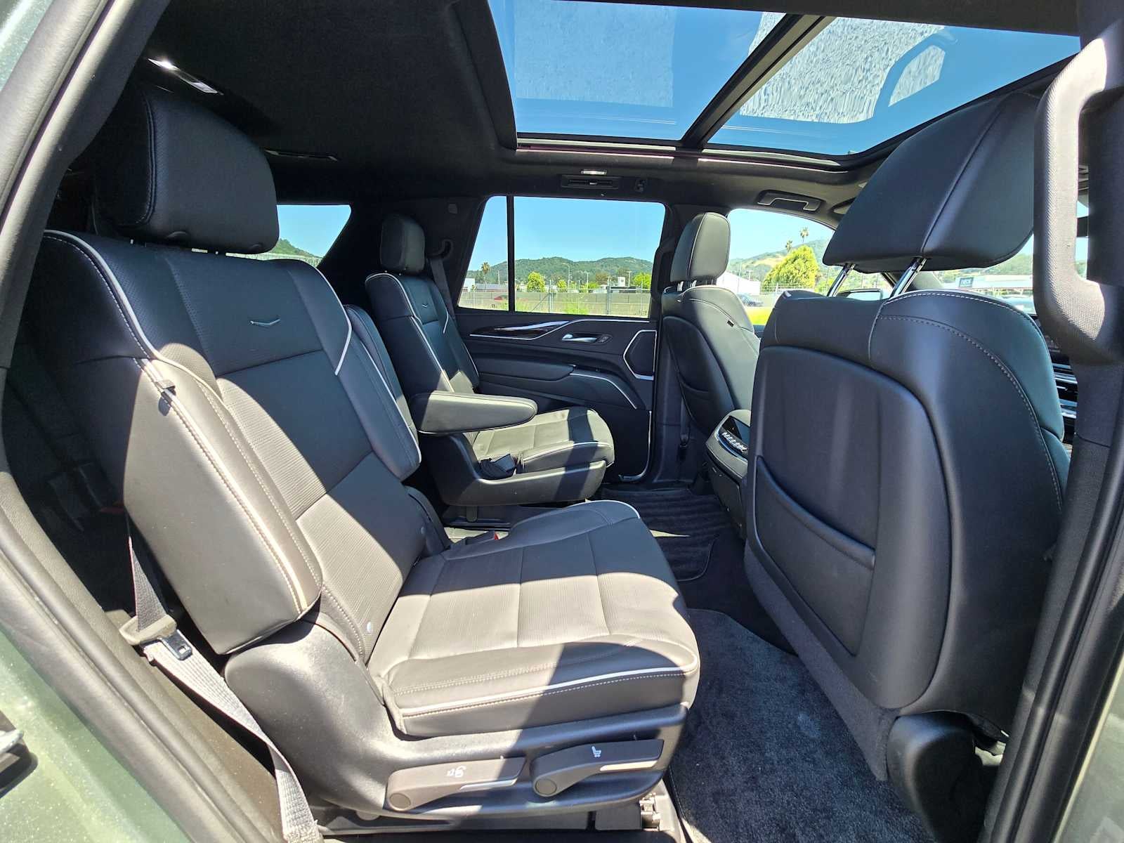 2023 Cadillac Escalade 4WD Sport