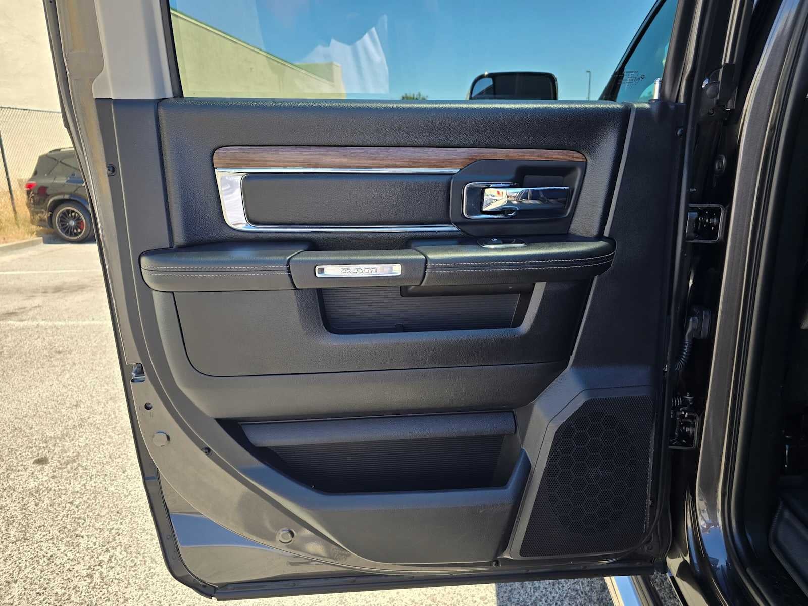 2016 RAM 2500 Laramie