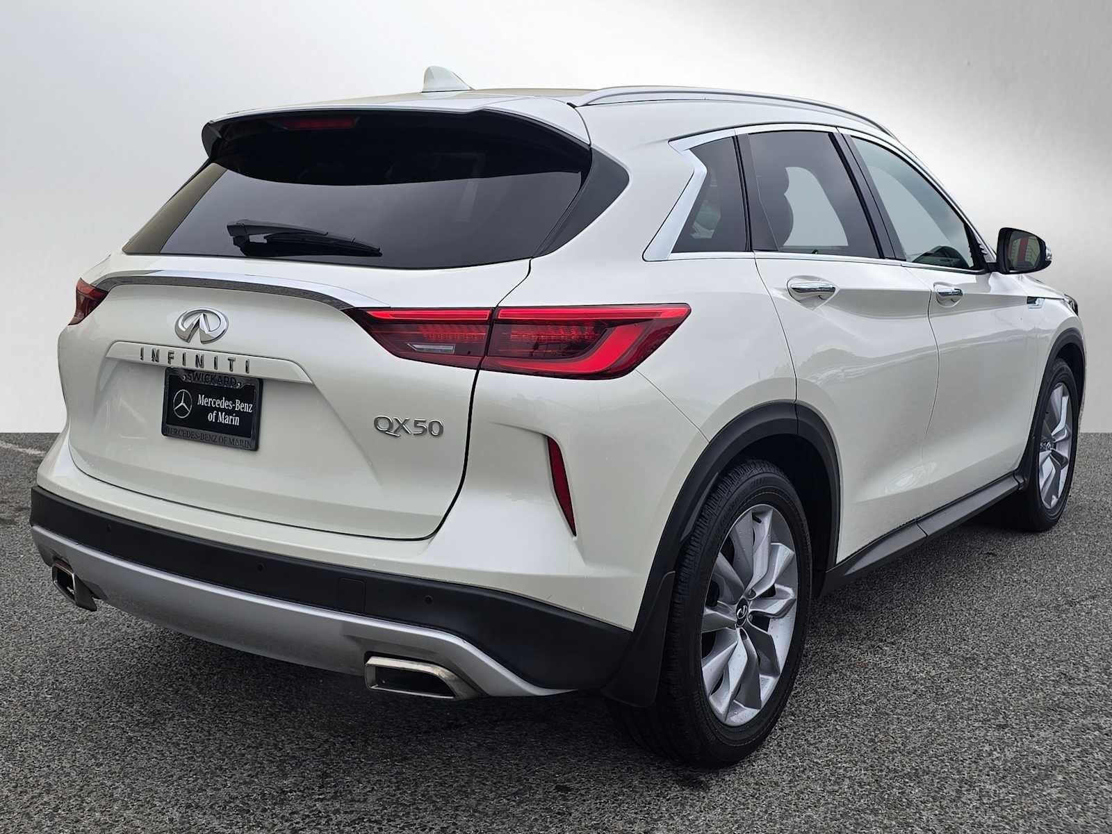 2021 INFINITI QX50 LUXE