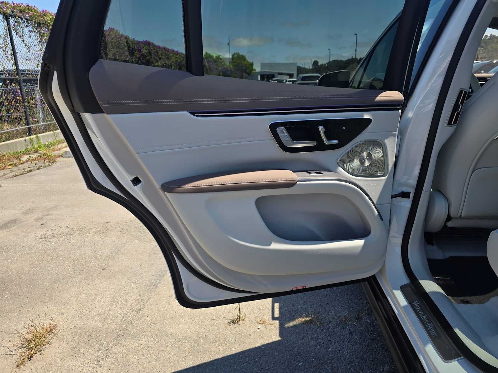 2026 Mercedes-Benz EQS 400 4MATIC® SUV