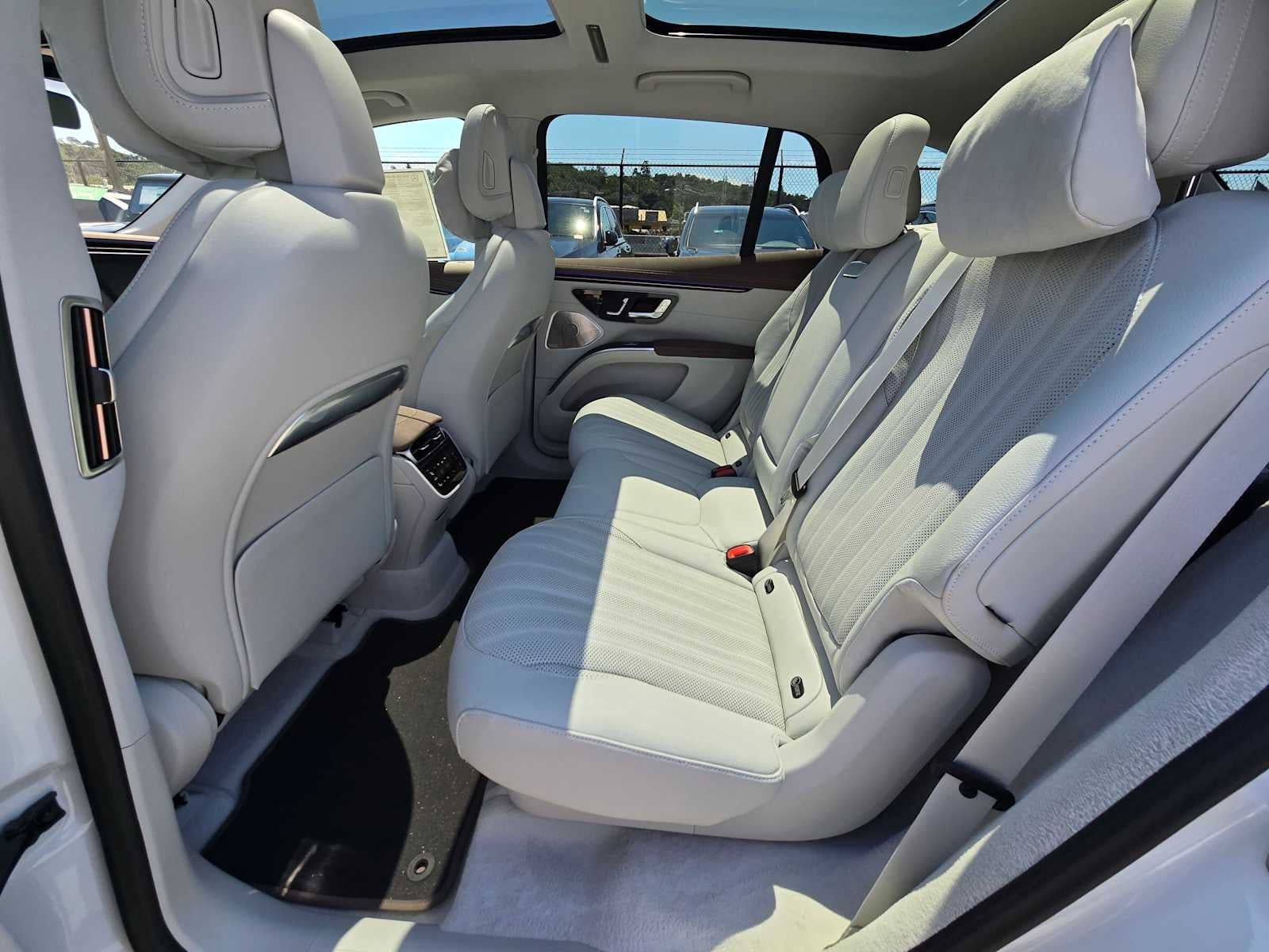 2026 Mercedes-Benz EQS 400 4MATIC® SUV