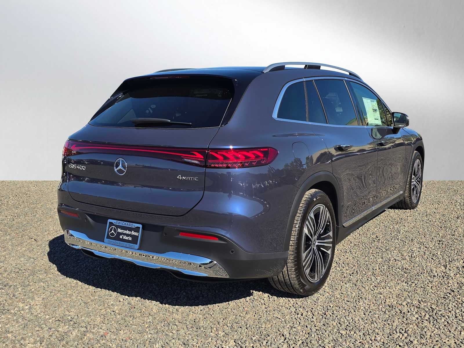 2026 Mercedes-Benz EQS 400 4MATIC® SUV