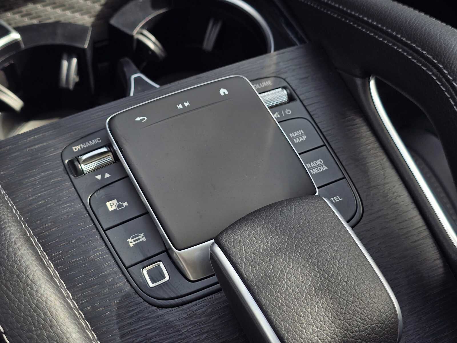 2026 Mercedes-Benz GLE 450e 4MATIC® SUV