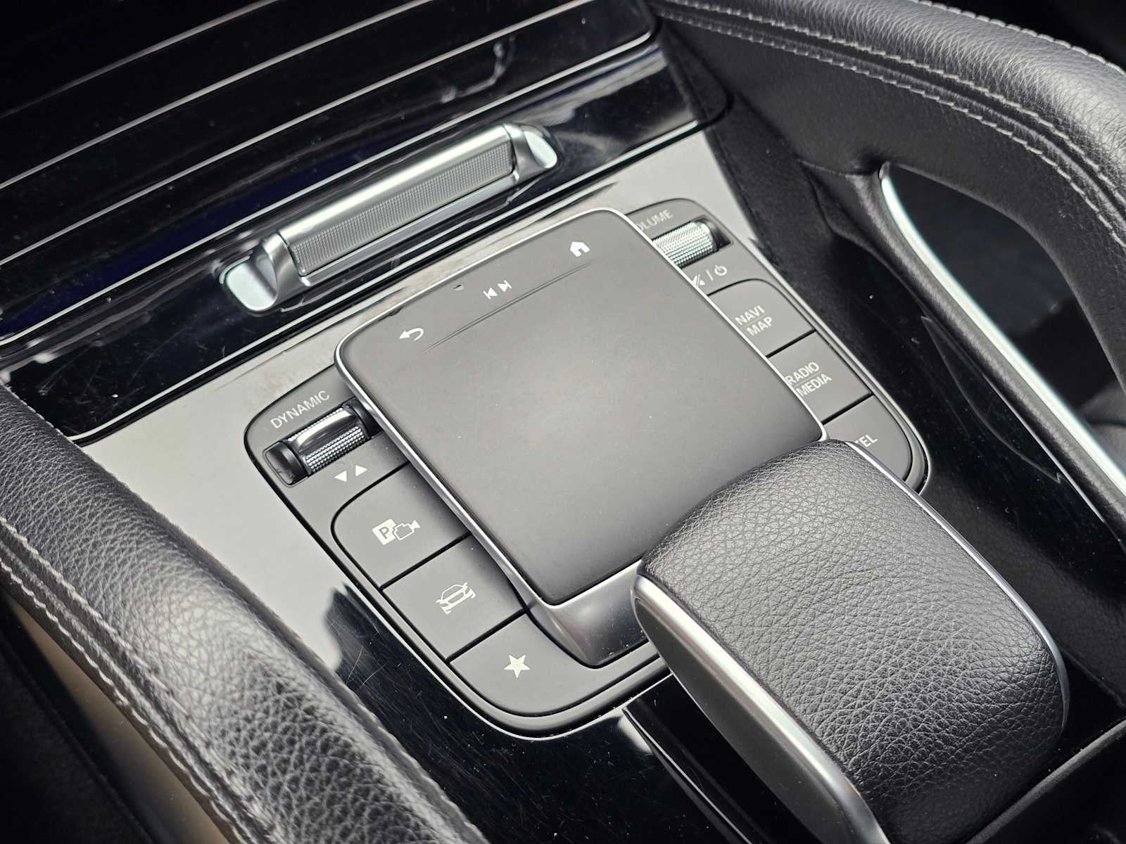 2024 Mercedes-Benz GLE 450e Plug-In Hybrid 4MATIC® SUV