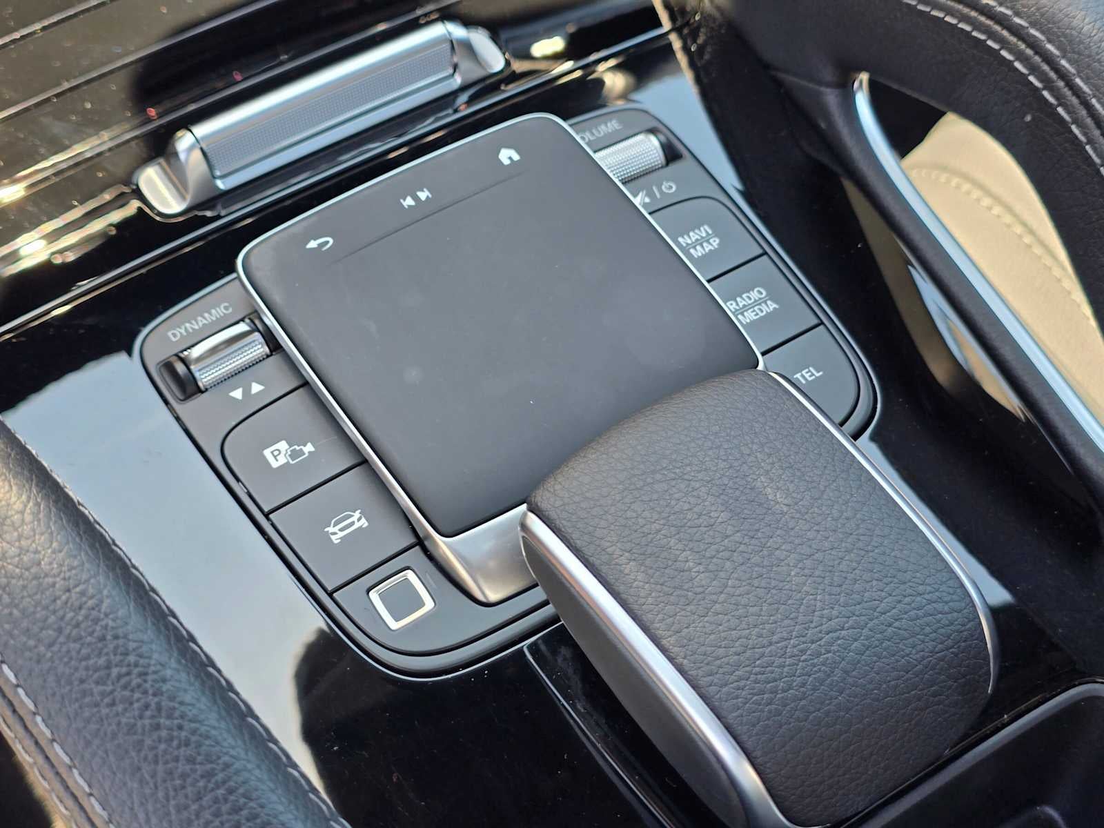 2025 Mercedes-Benz GLE 450e 4MATIC® SUV