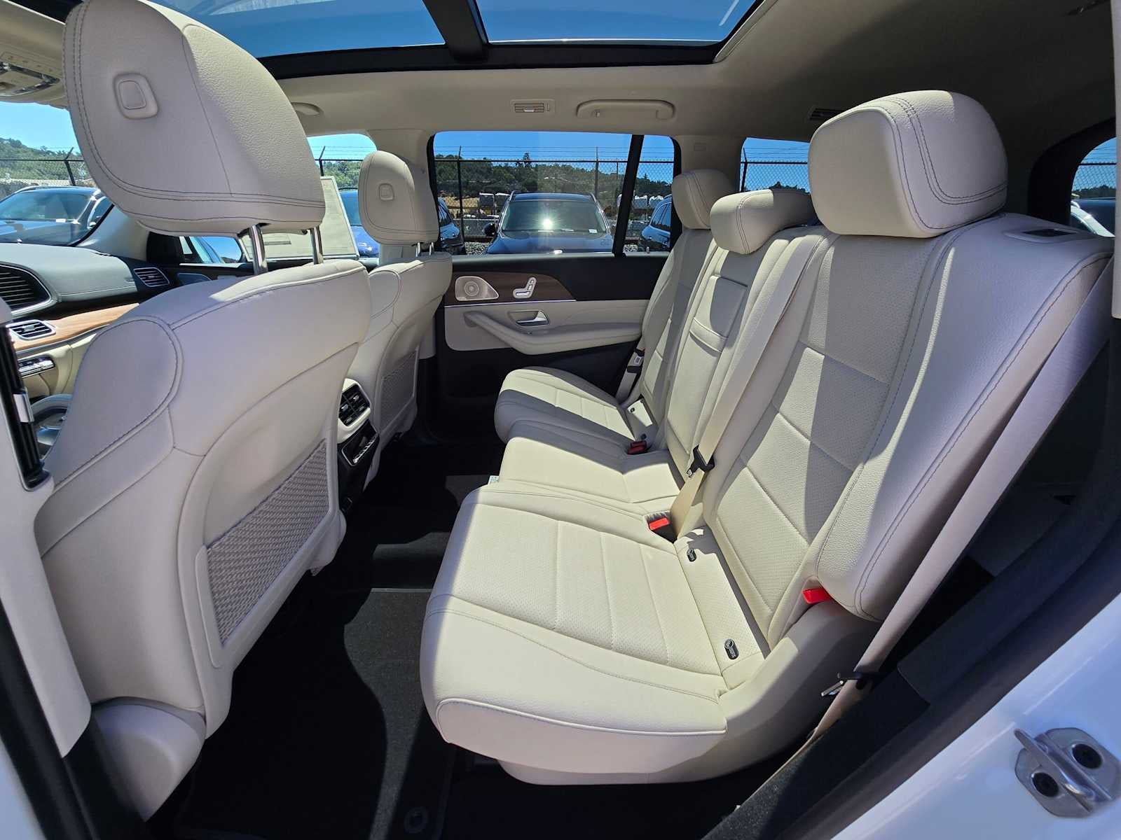 2026 Mercedes-Benz GLS 450 4MATIC® SUV