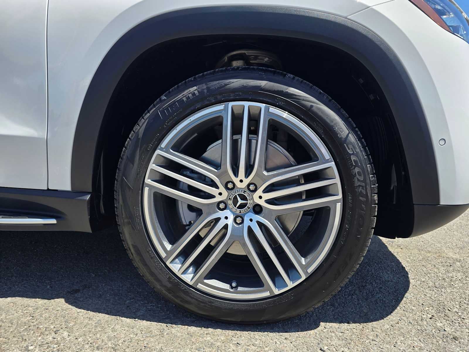 2026 Mercedes-Benz GLS 450 4MATIC® SUV