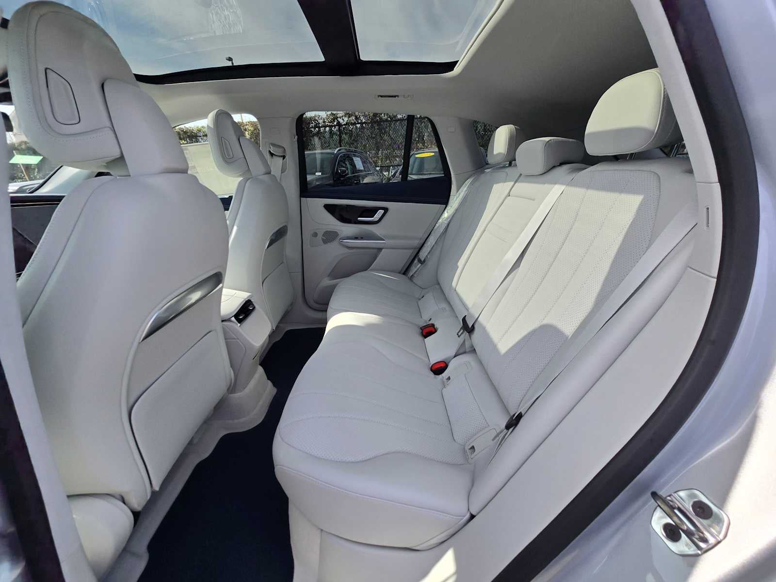 2027 Mercedes-Benz EQE 320 4MATIC® SUV