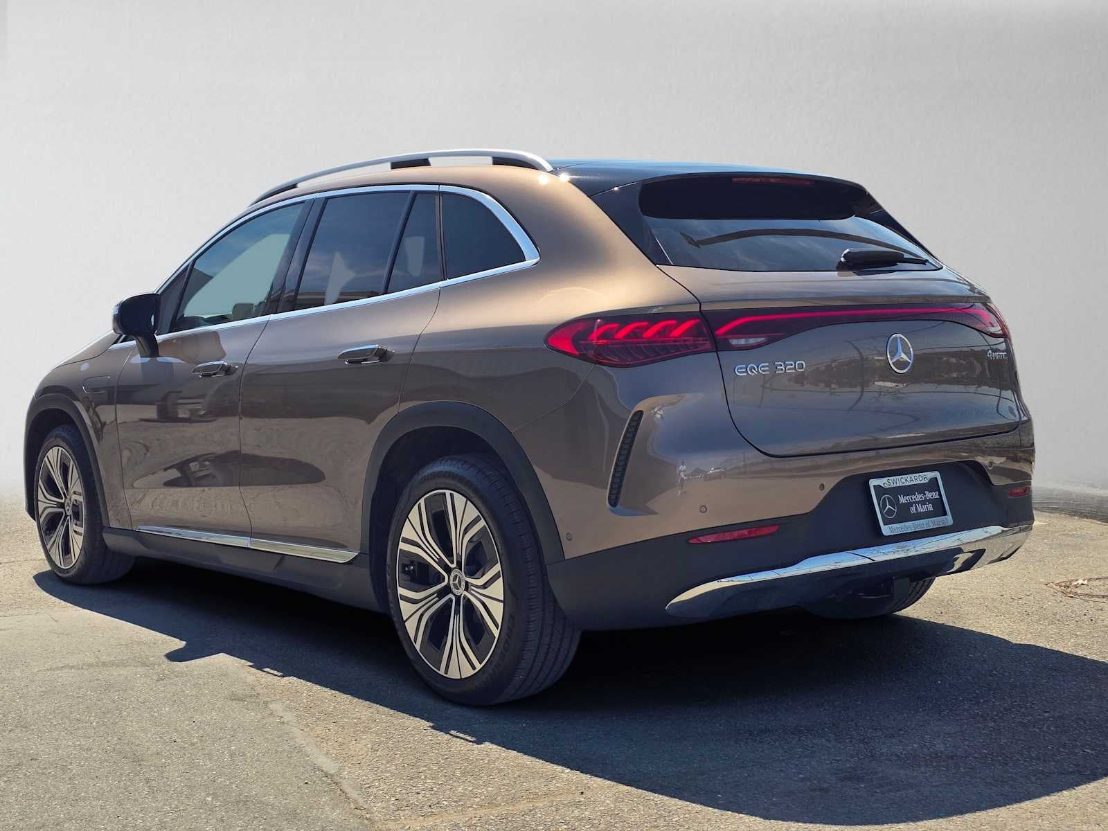 2027 Mercedes-Benz EQE 320 4MATIC® SUV