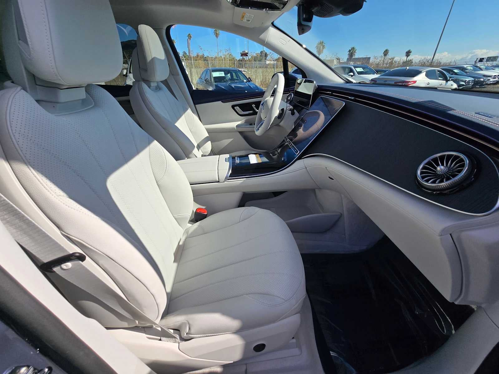 2027 Mercedes-Benz EQE 320 4MATIC® SUV