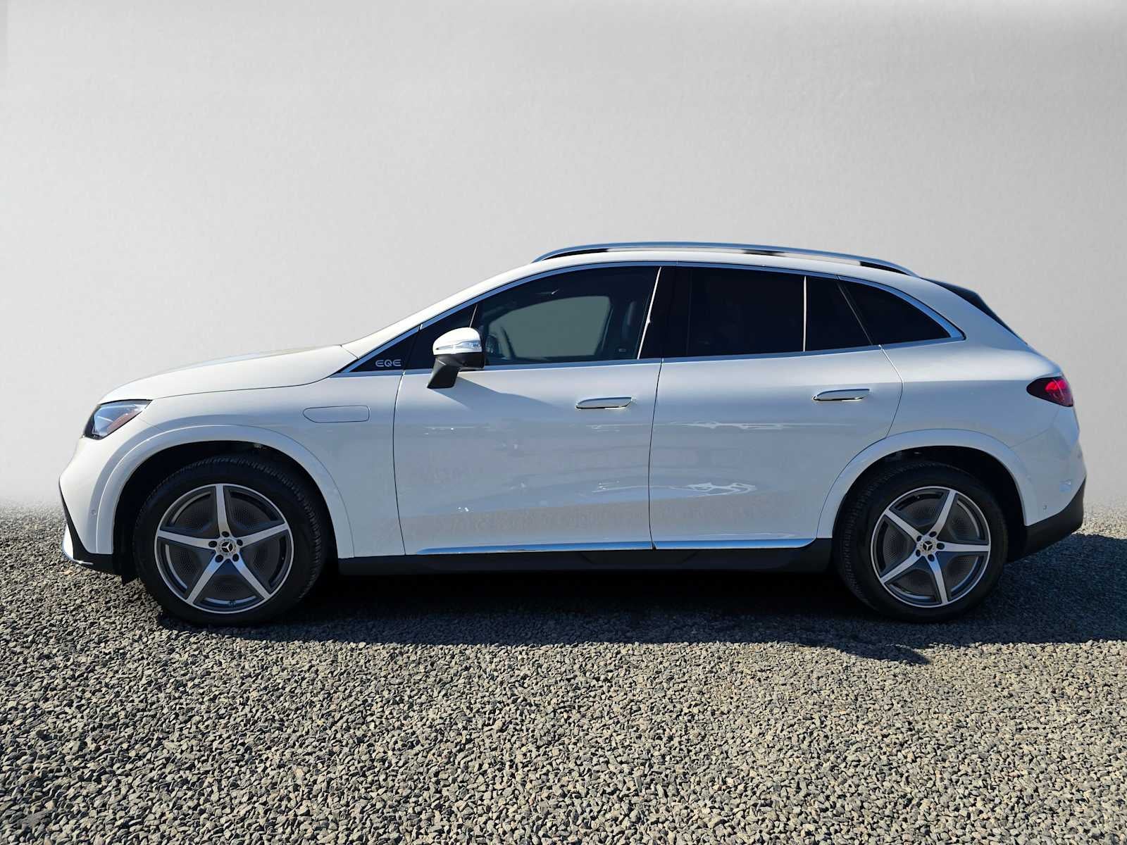 2027 Mercedes-Benz EQE 320 4MATIC® SUV