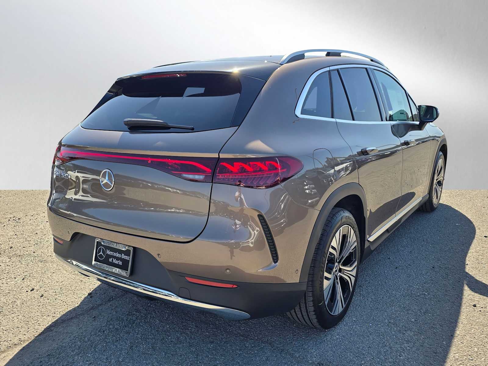 2026 Mercedes-Benz EQE 320+ SUV