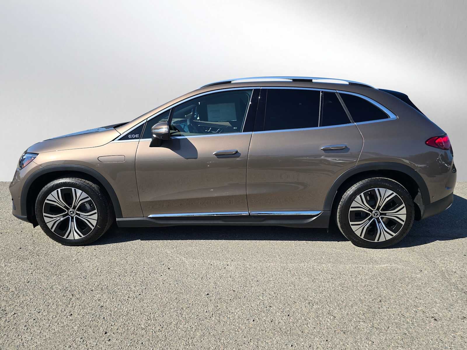 2026 Mercedes-Benz EQE 320+ SUV