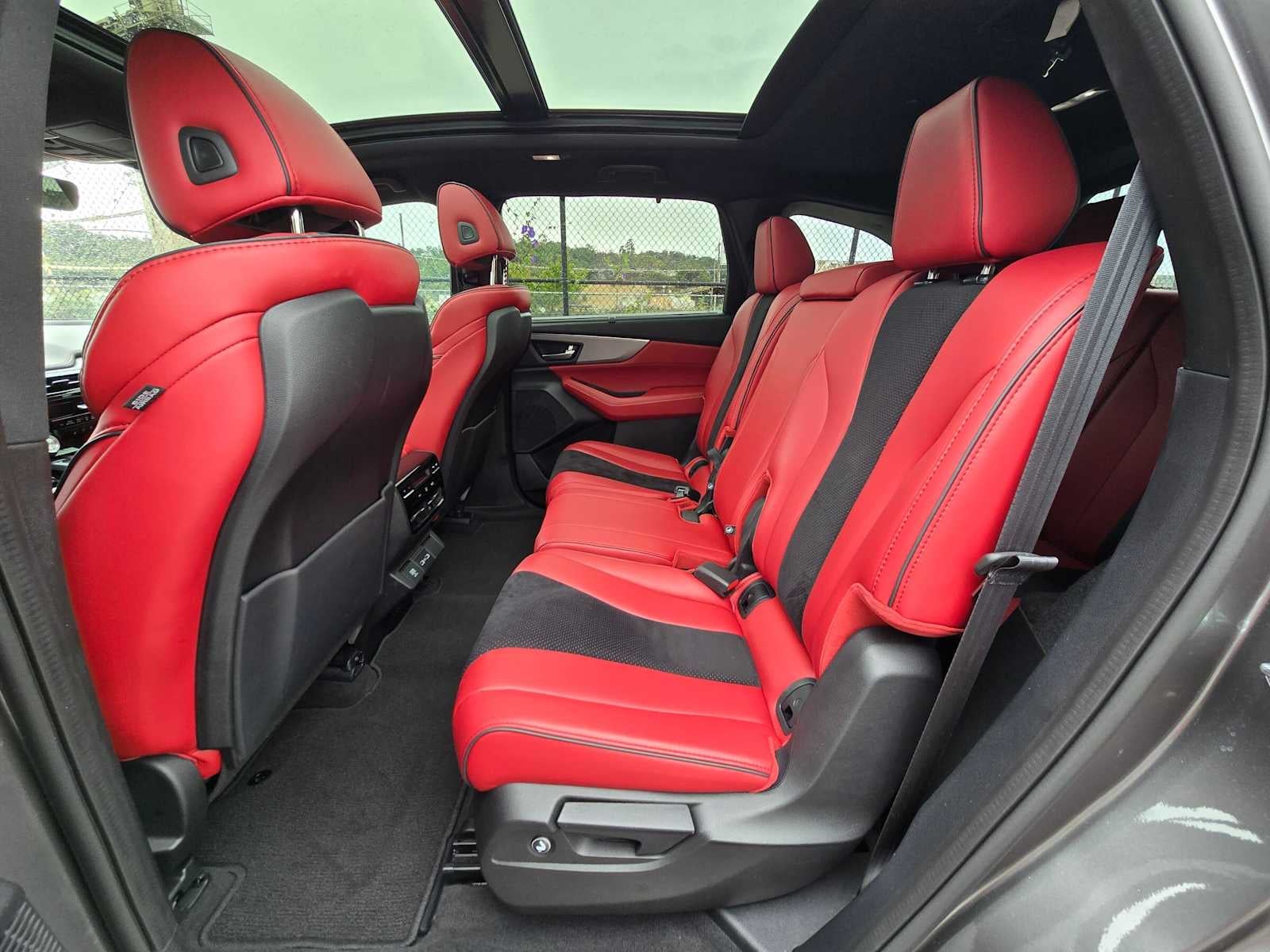 2023 Acura MDX w/A-Spec Package