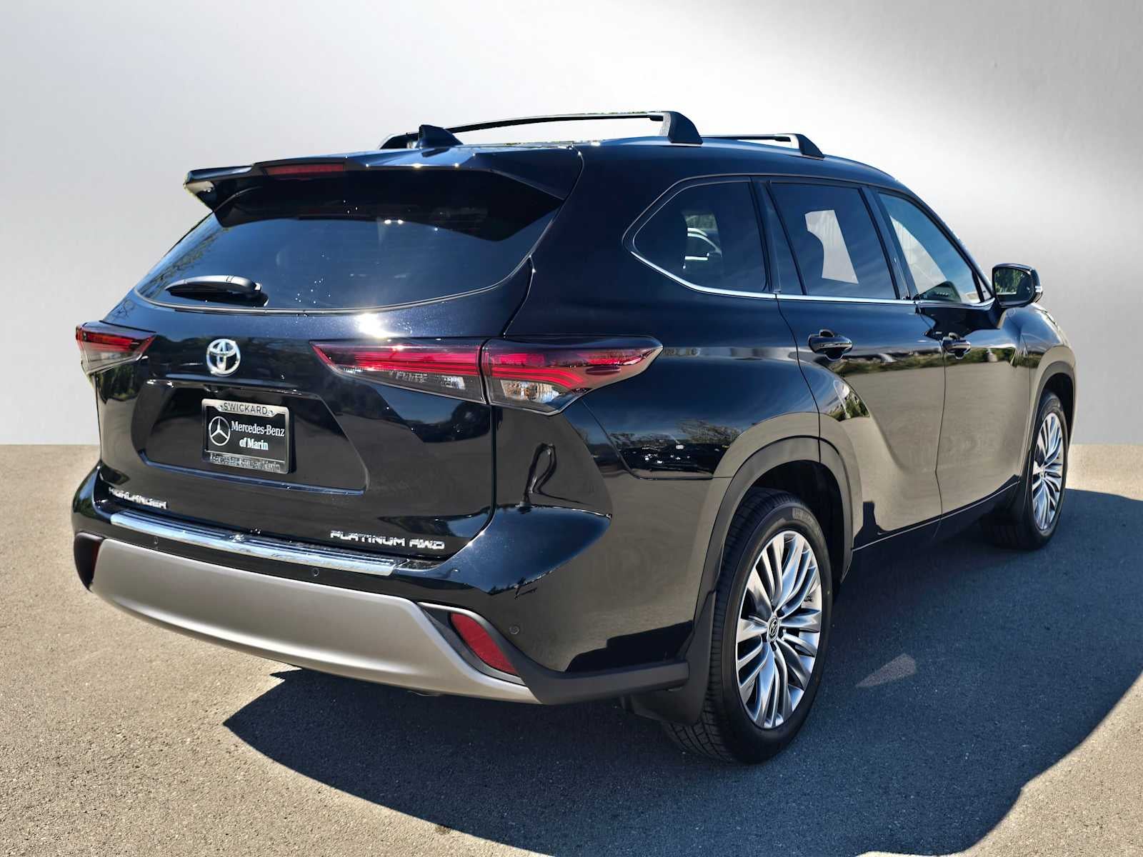 2024 Toyota Highlander Platinum