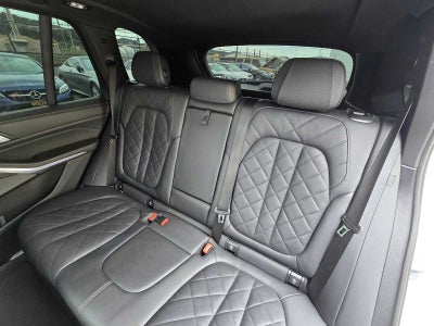2025 BMW X5 xDrive40i xDrive40i