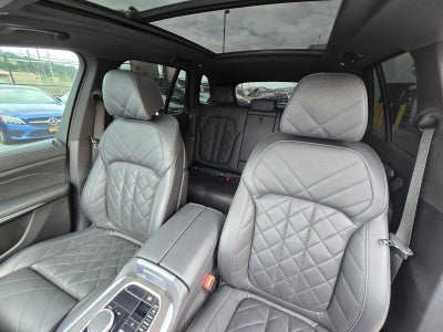 2025 BMW X5 xDrive40i xDrive40i