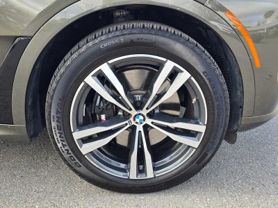 2025 BMW X7 M60i M60i