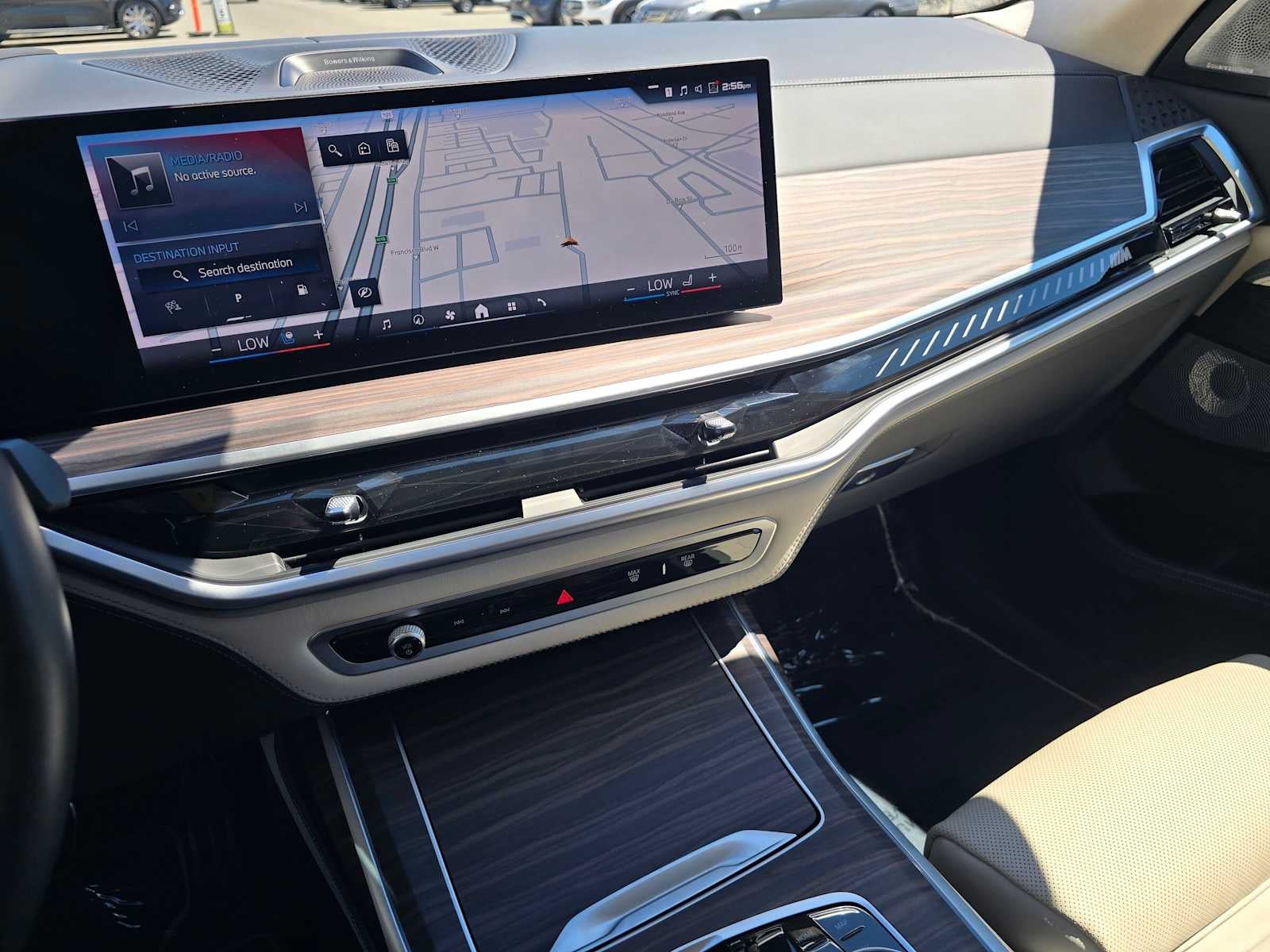 2024 BMW X7 M60i M60i