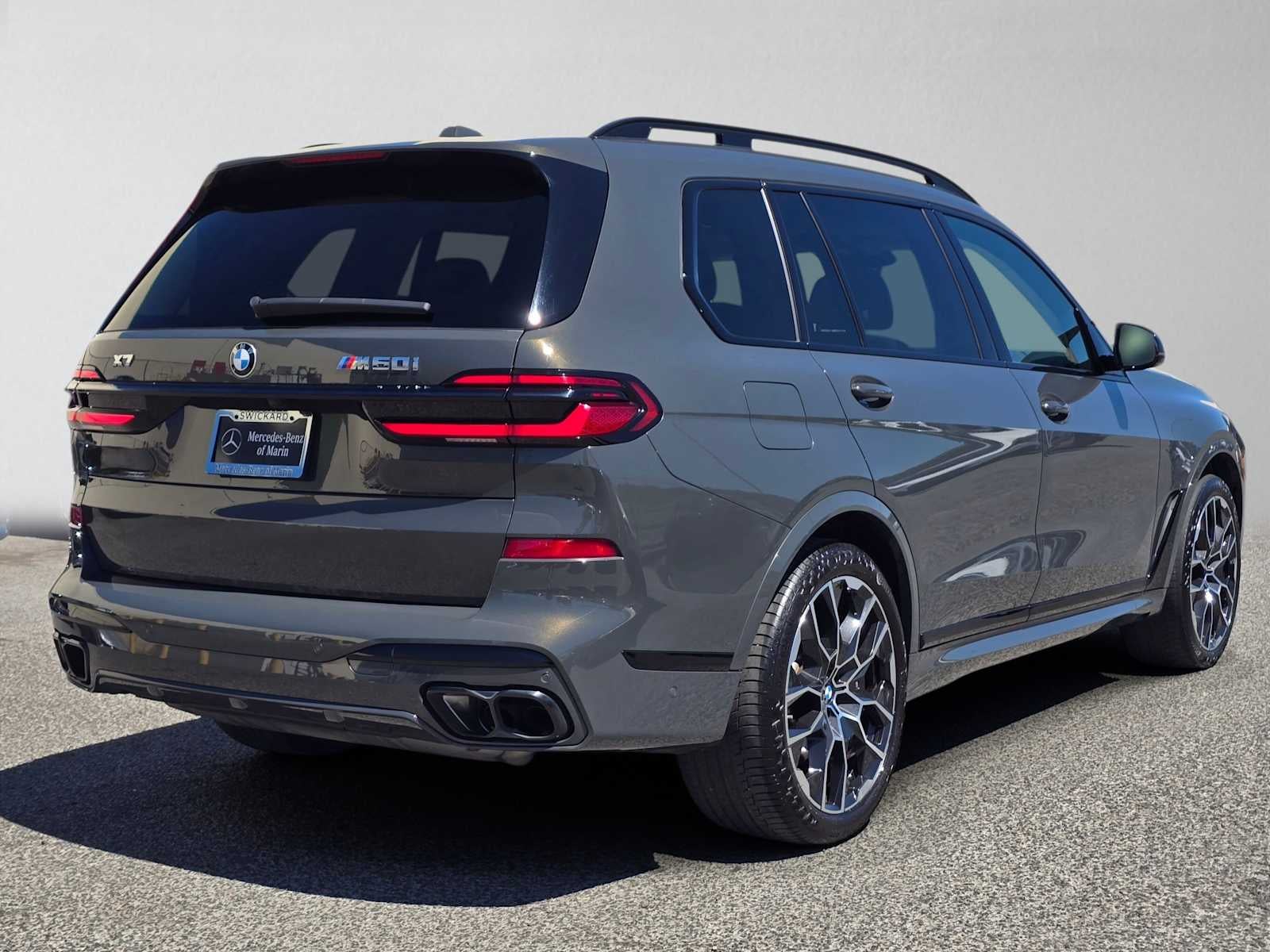 2024 BMW X7 M60i M60i