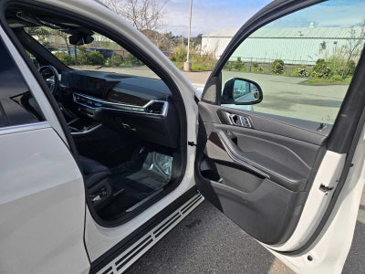 2025 BMW X5 xDrive50e xDrive50e