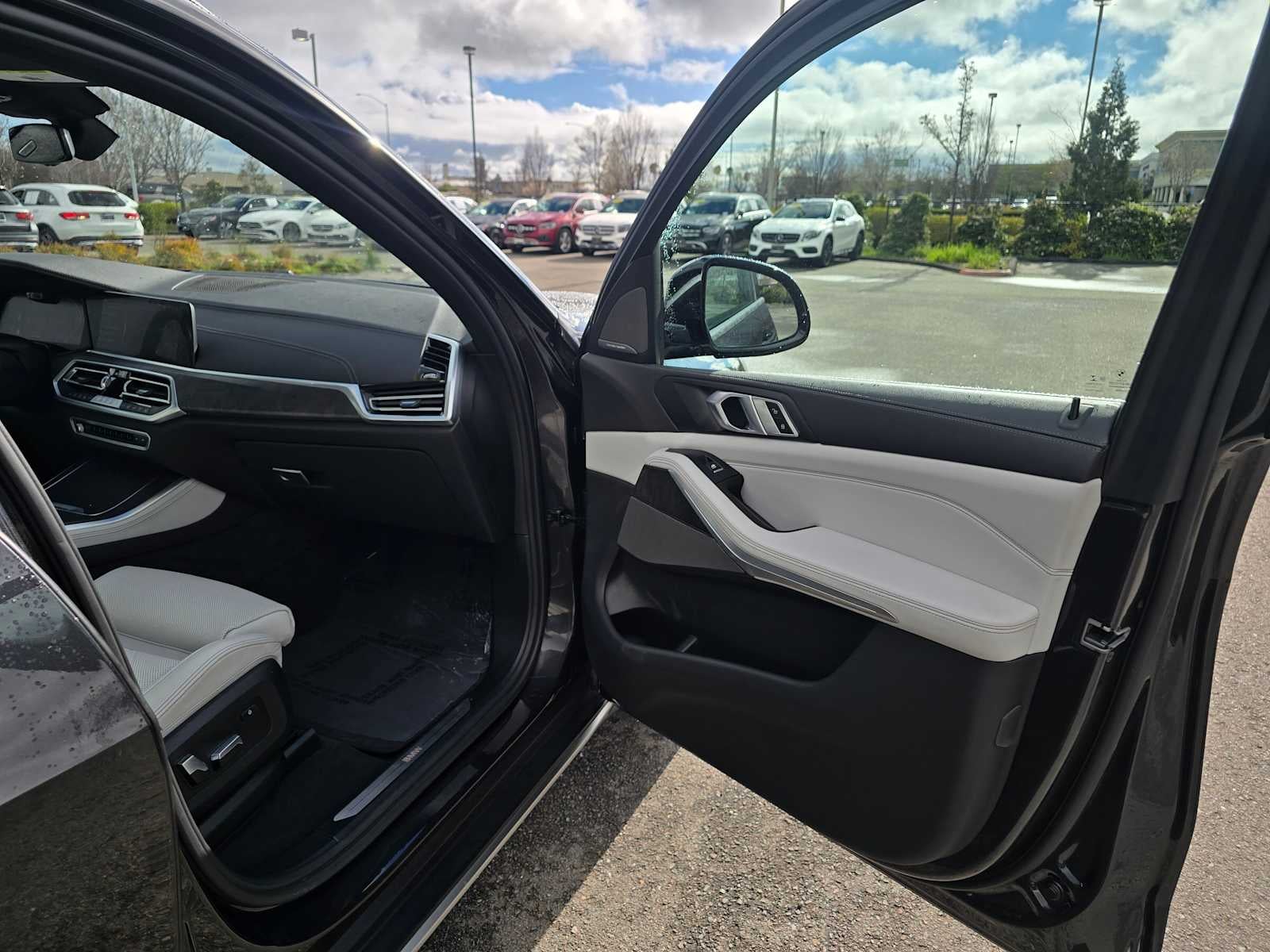 2023 BMW X5 xDrive40i xDrive40i