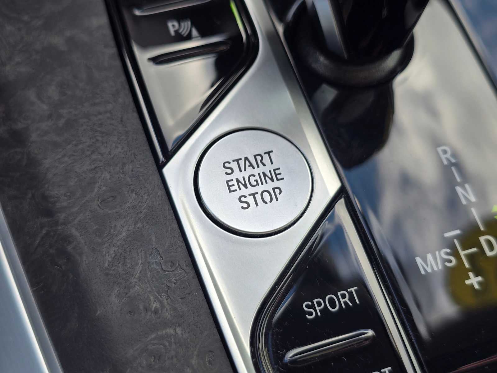 2023 BMW X5 xDrive40i xDrive40i