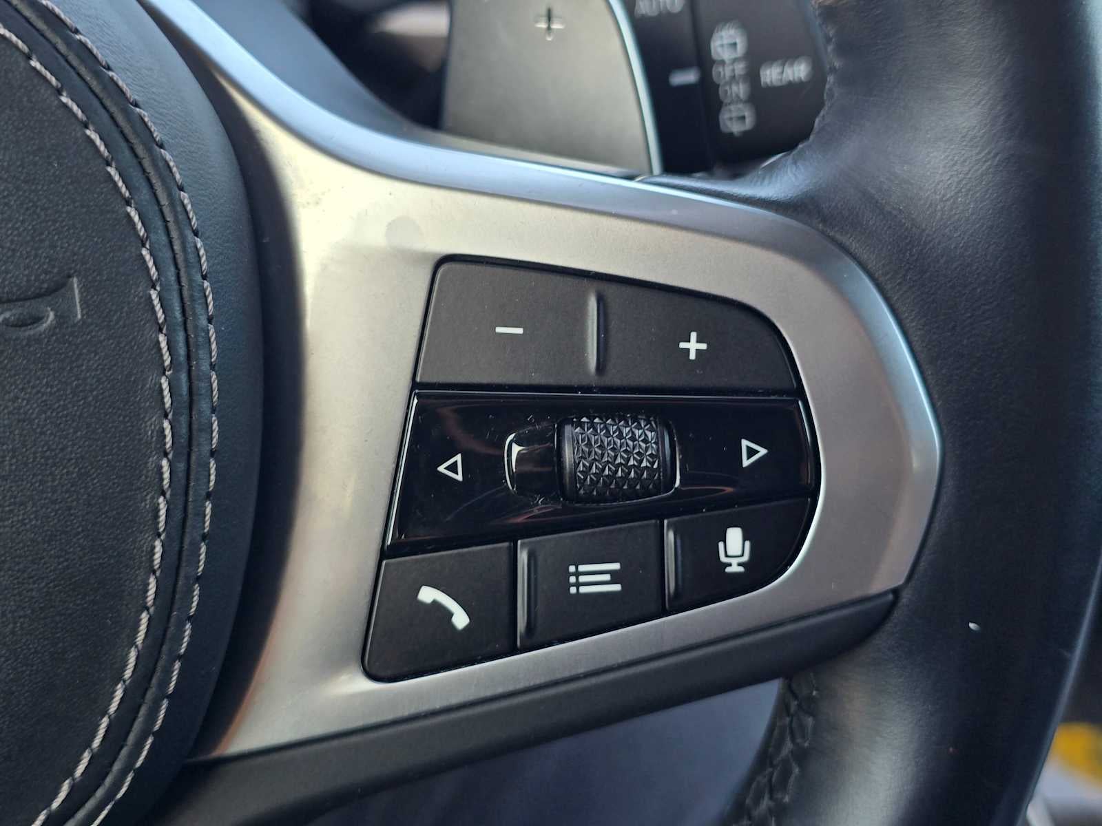 2023 BMW X5 xDrive45e xDrive45e