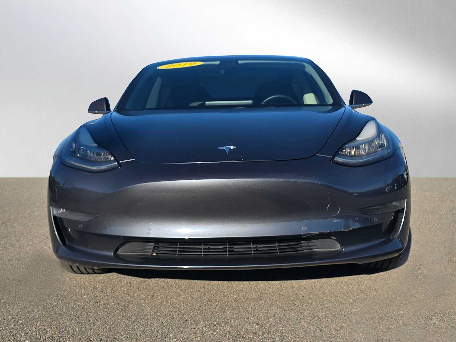 2019 Tesla Model 3 Standard Range