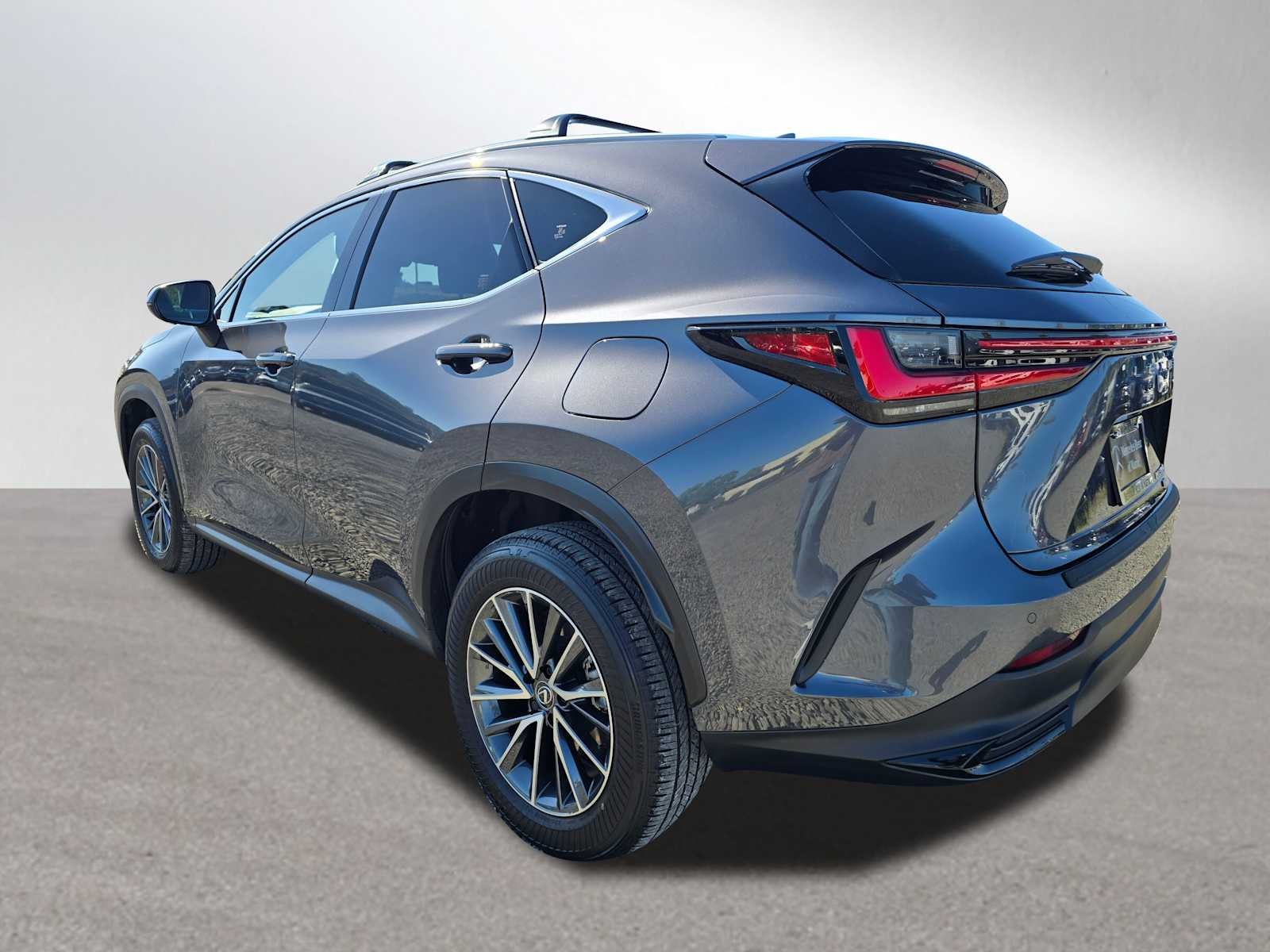 2025 Lexus NX 350h Premium