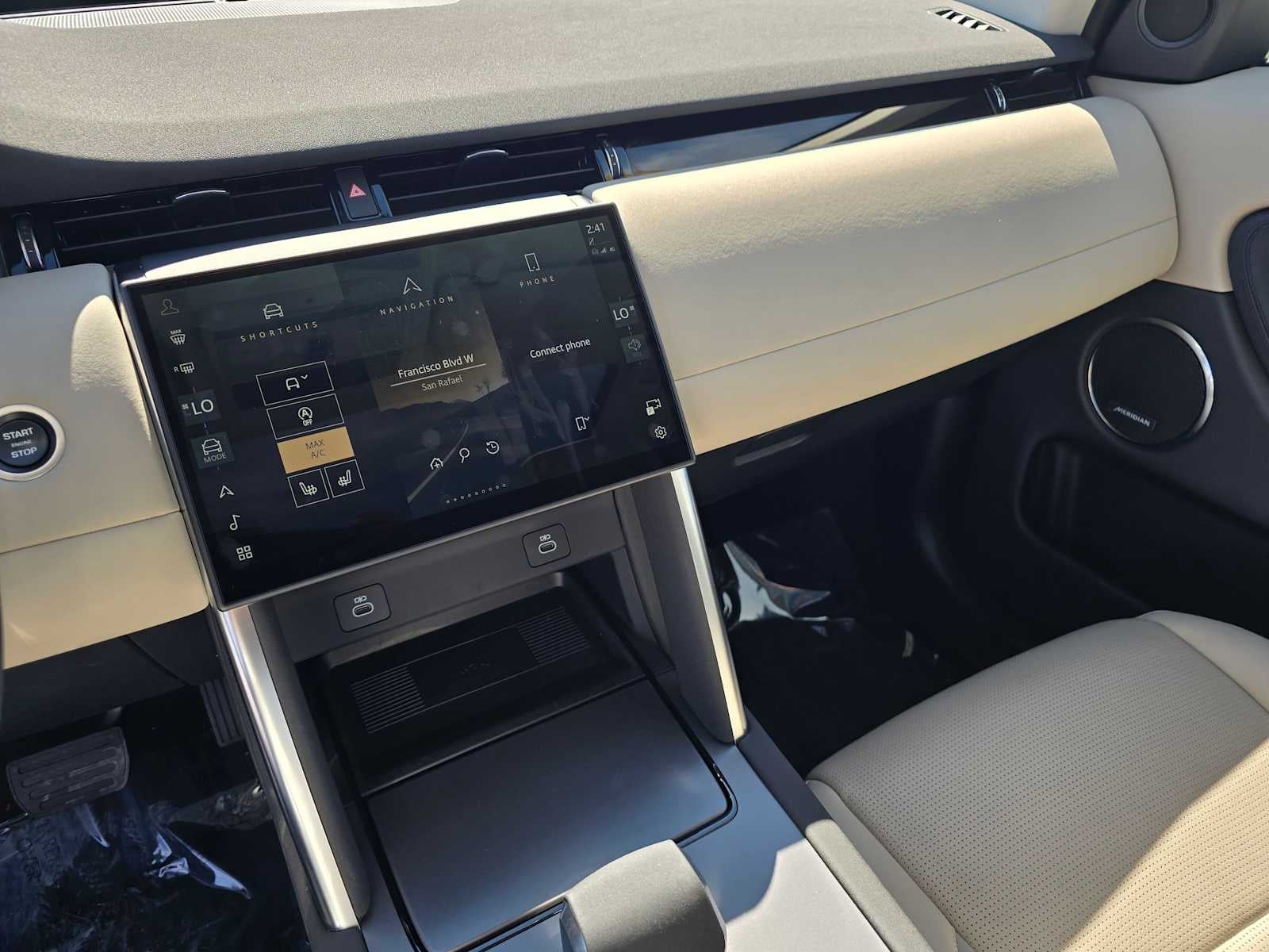 2025 Land Rover Discovery Sport S
