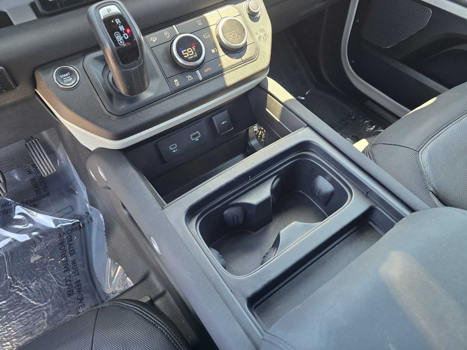2023 Land Rover Defender X-Dynamic SE