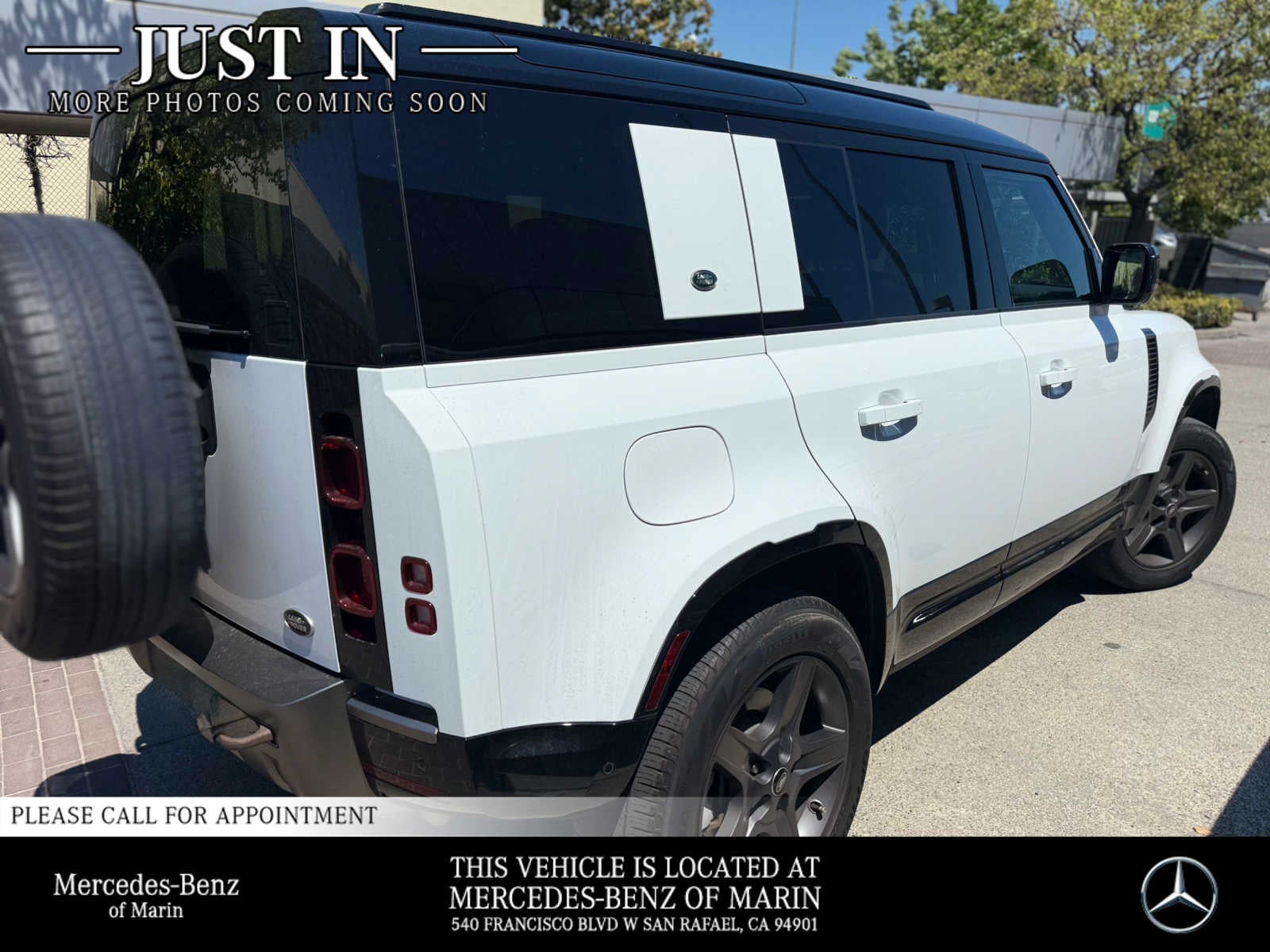 2023 Land Rover Defender X-Dynamic SE