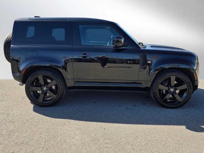 2024 Land Rover Defender V8