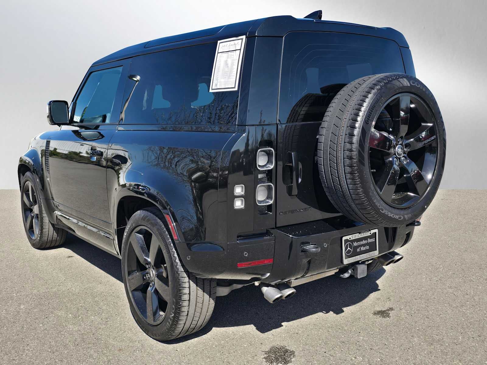 2024 Land Rover Defender V8