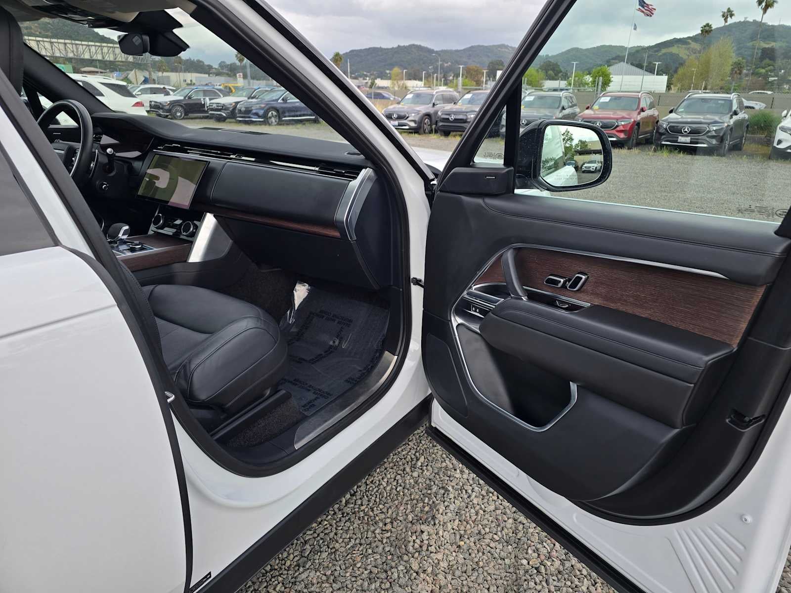 2023 Land Rover Range Rover SE