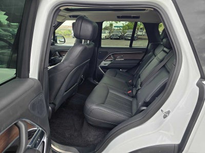 2023 Land Rover Range Rover SE